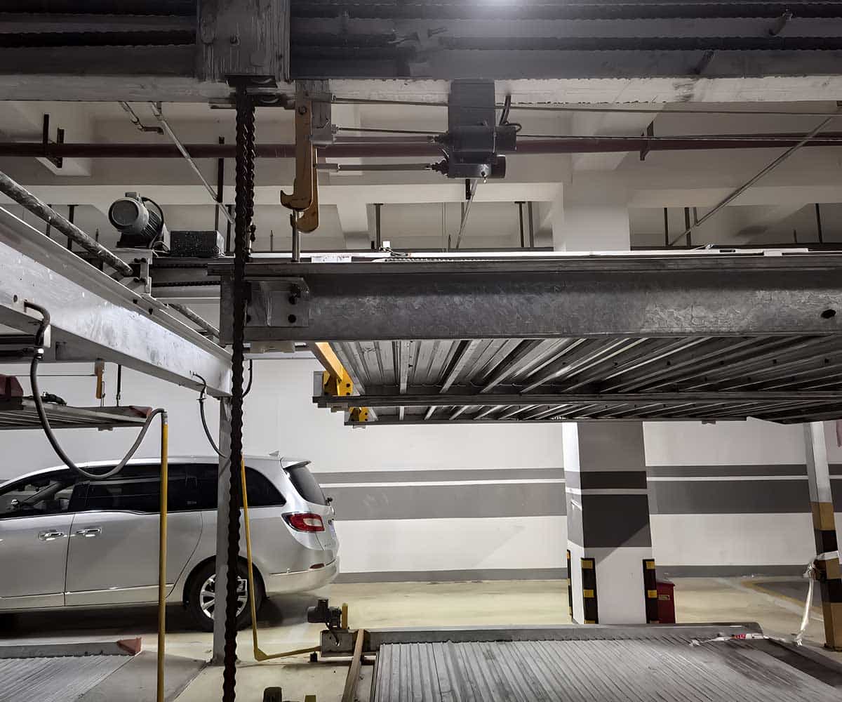 俯仰機(jī)械式立體停車(chē)設(shè)備施工與安裝的完整方案