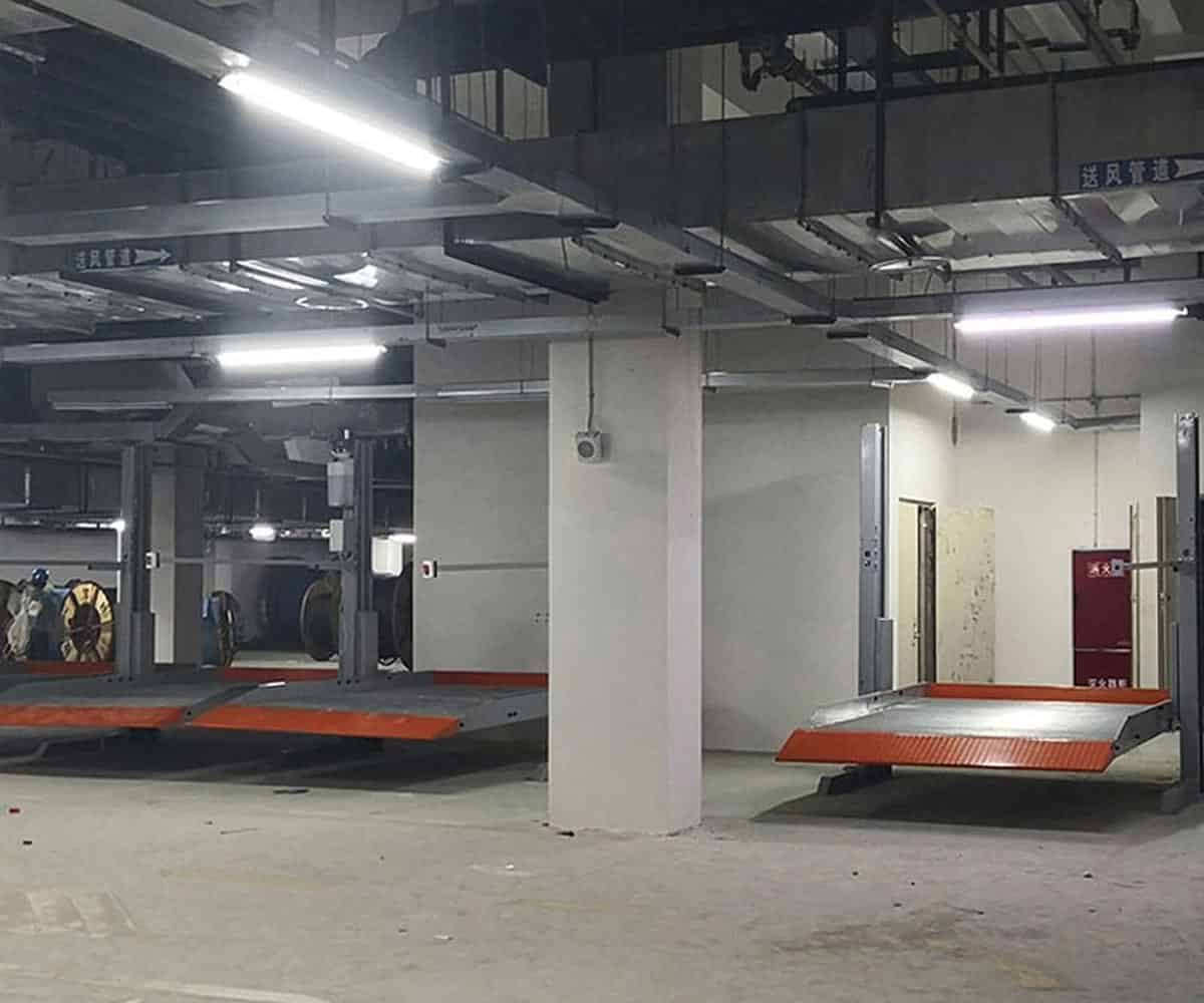 4柱立體停車安裝.jpg
