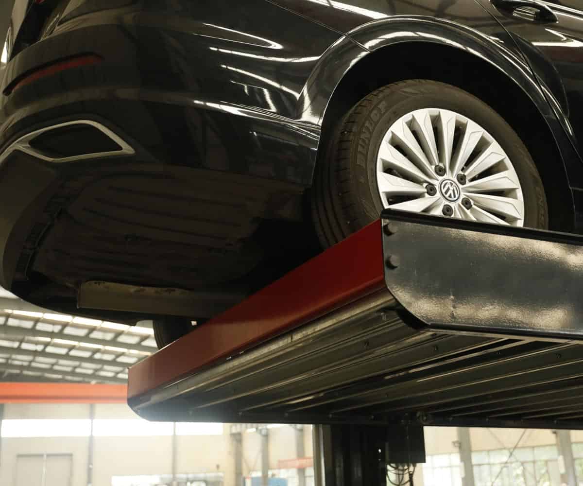 鹽源小區(qū)四柱式立體車庫停車設(shè)備