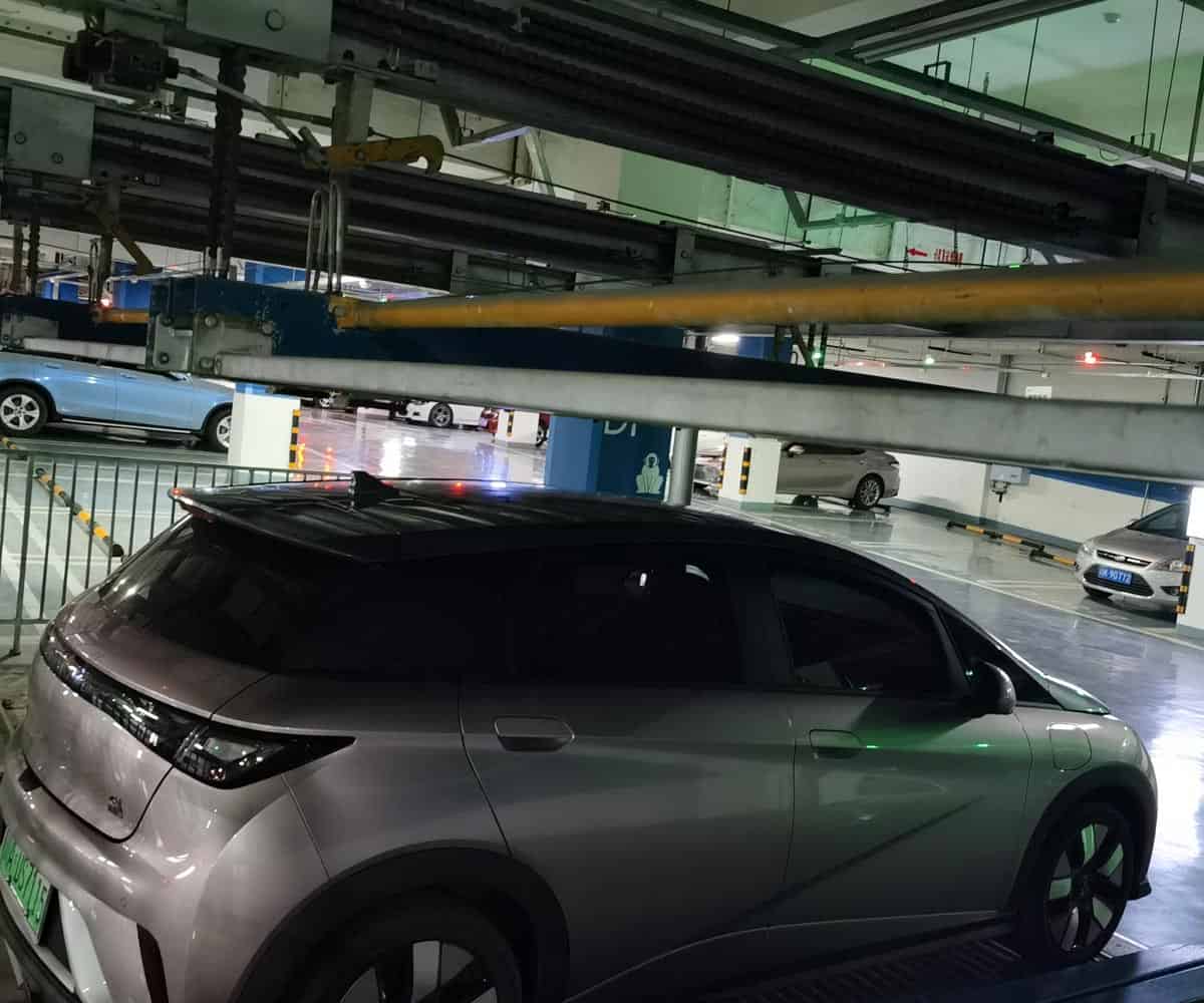 升降橫移立體停車設(shè)備